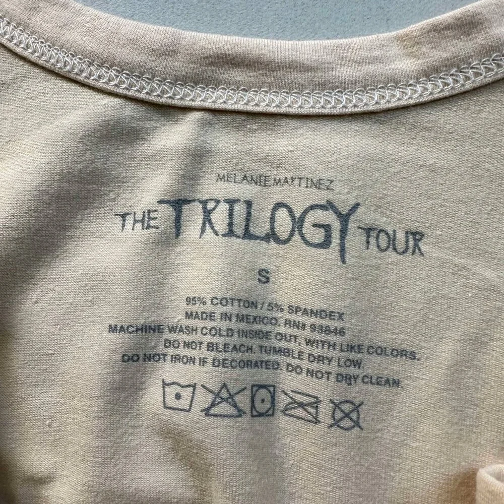 Melanie Martinez Trilogy Tour Bus Tank Top Cropped Shirt Size Small - Picture 3 of 3